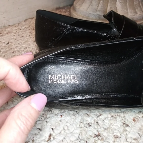 Michael Kors Lena Black Almond Toed Foldable Heel, Slip-On Loafers - Picture 3 of 9